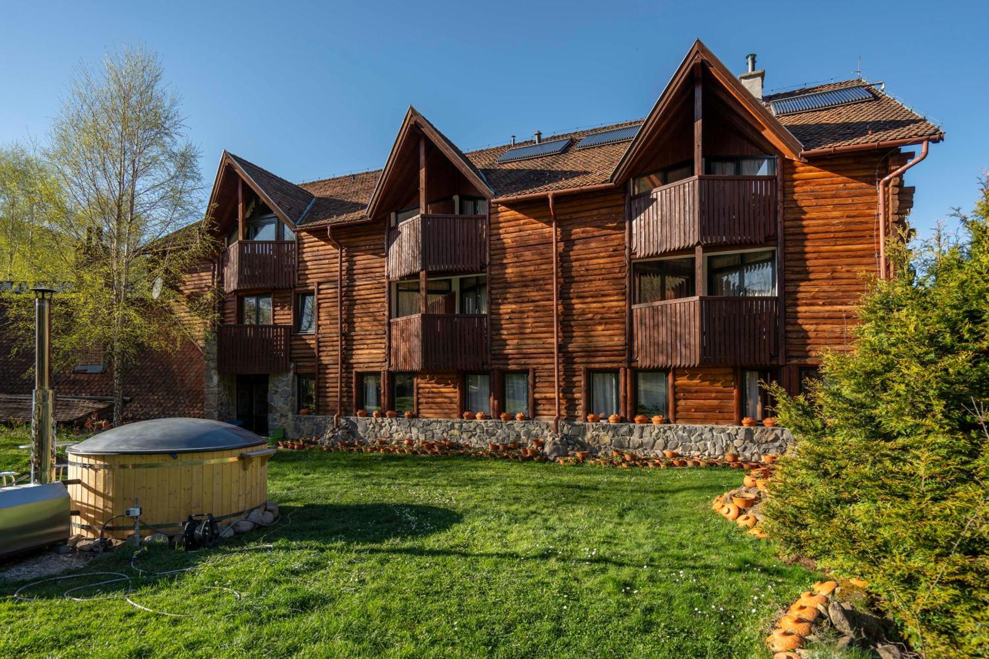 Fortuna Eco - Boutique Hotel BaileTusnad Exterior foto